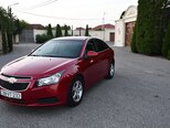 Chevrolet Cruze-12