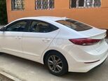 Hyundai Elantra-3