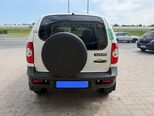 Chevrolet Niva-9