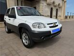 Chevrolet Niva-12
