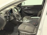 Chevrolet Malibu-17