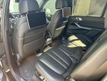 BMW X7-8