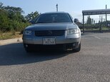 Volkswagen Passat-2