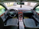 Mercedes E 200-5