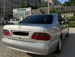Mercedes E 280-7