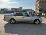 Mercedes E 280-5