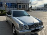 Mercedes E 280-3