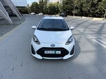 Toyota Aqua-2