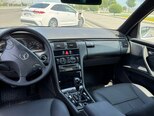 Mercedes E 240-7