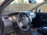 Nissan Tiida-5