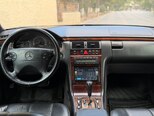 Mercedes E 220-10