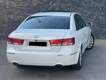 Hyundai Sonata-14
