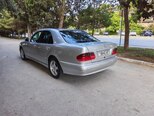 Mercedes E 270-4