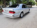 Mercedes E 270-6