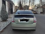 Toyota Prius-2