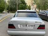 Mercedes E 220-4