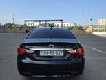 Hyundai Sonata-2