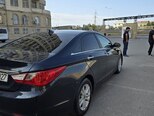 Hyundai Sonata-6