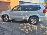 Toyota Land Cruiser Prado-5