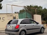 Kia Rio-12