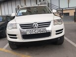 Volkswagen Touareg-1