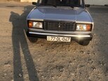 LADA (VAZ) 2107-1