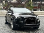 Audi Q7-8
