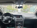 Audi Q7-11
