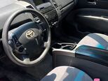 Toyota Prius-4