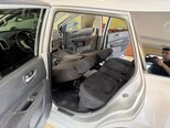 Nissan Wingroad-13