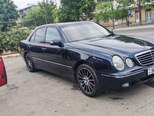 Mercedes E 240-2