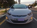 Hyundai Elantra-1