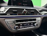 BMW 740-21