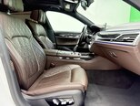 BMW 740-11