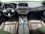BMW 740-9