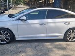 Hyundai Sonata-12