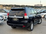 Toyota Land Cruiser Prado-8