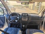 Ford Tourneo Connect-10