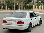 Mercedes E 280-16