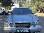 Mercedes E 270-3