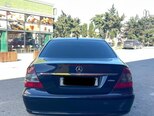 Mercedes E 220-2