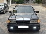 Mercedes 190-2
