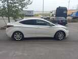 Hyundai Elantra-3