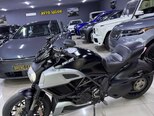 Ducati Diavel-12