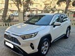 Toyota RAV4-4