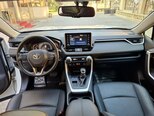 Toyota RAV4-10