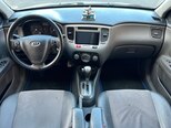 Kia Rio-8