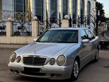 Mercedes E 220-3