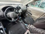 Nissan Sunny-5
