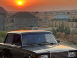 LADA (VAZ) 2107-1